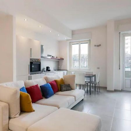 Loreto & Stazione Centrale Cozy Apartment Milán Exterior foto